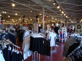 Total Hockey: Inside Downers Grove, Illinois (Apparel)