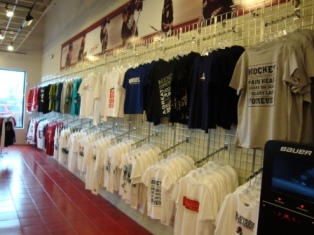 Total Hockey: Apparel